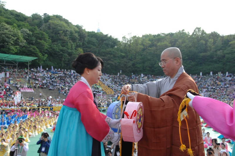 2010.05.16_연등 축제 (457)